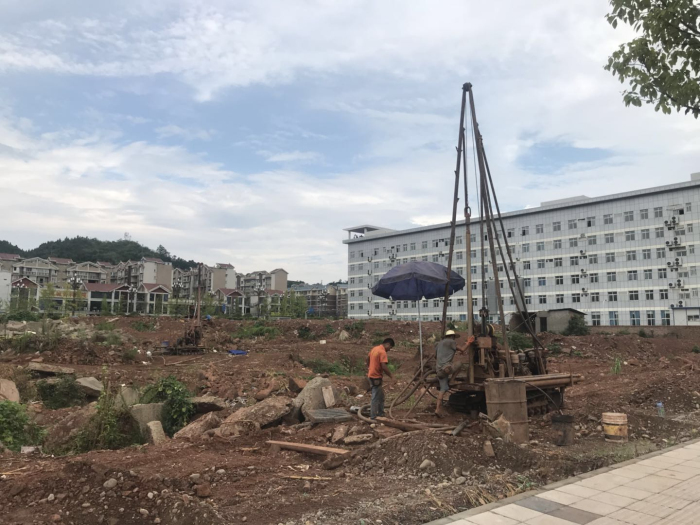 1533890576101425.jpg 北京古城2.jpg