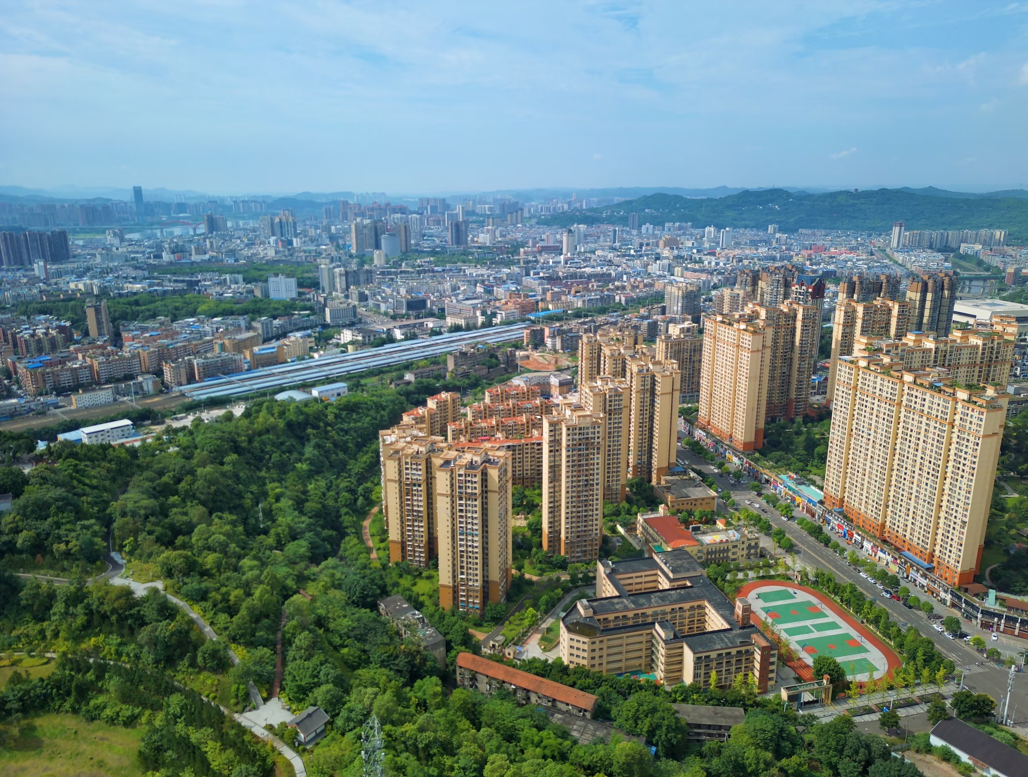 顺庆中心城区一宗商住用地公开出让，面积仅约1.15亩